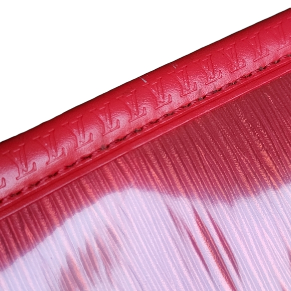 Louis Vuitton Red  Epi Baia Tote Bag - Picture 4 of 10